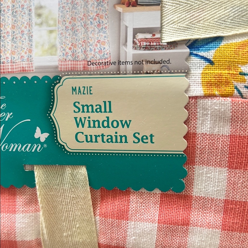 The Pioneer Woman Vibrant curtain set, Tier & Valance